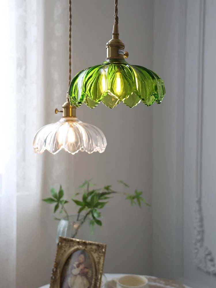 Wholesale vintage old Shanghai Republic of China nostalgic rural style lighting fixtures for restaurants, cafes, and yellow bras
