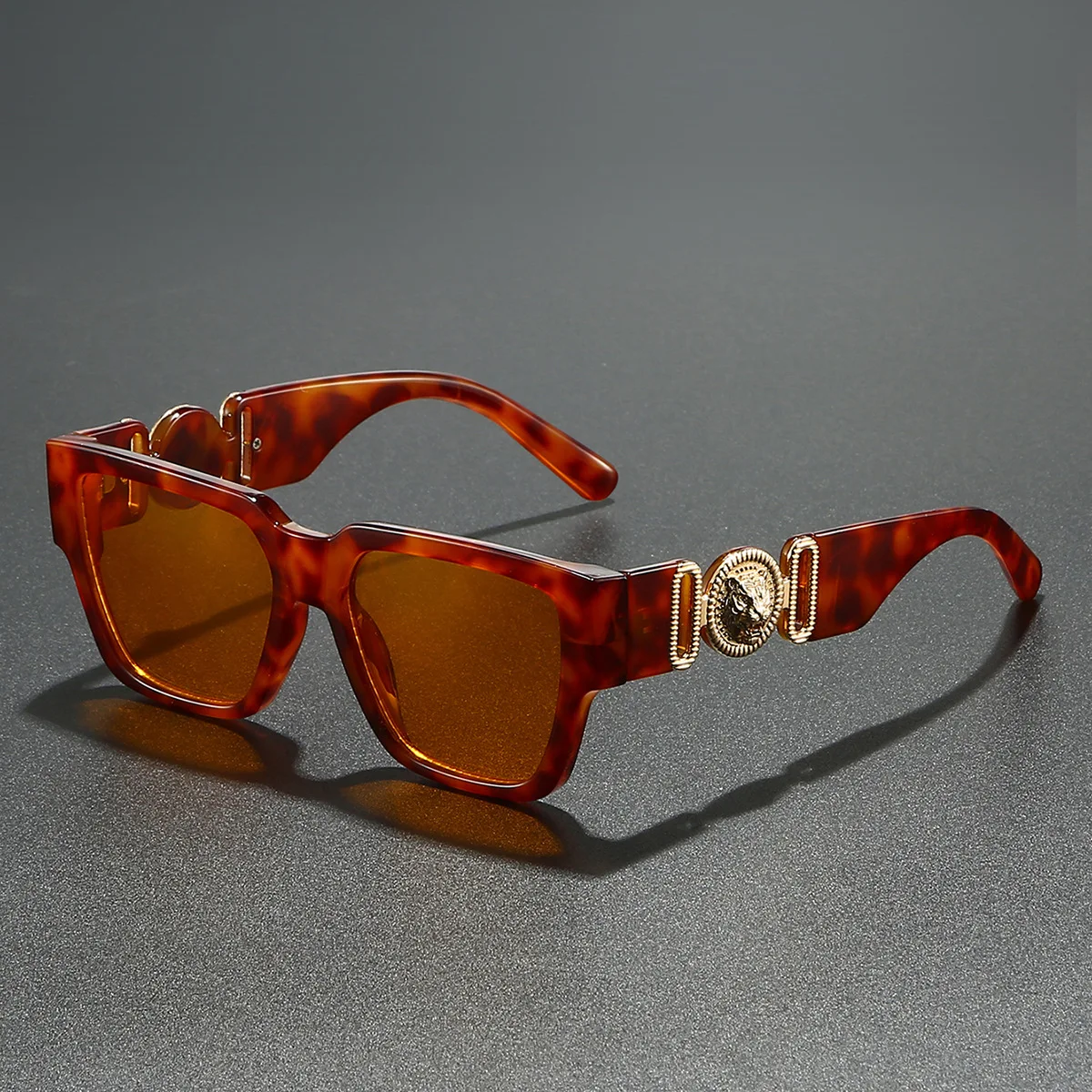 2025 Newest Luxury Sunglasses For Men And Women Square Lion Brand Designer Unisex Glasses Classic Style UV400