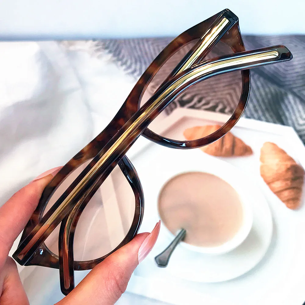 vintage Small Round Cat Eye Sunglasses for Women New Fashion Rivet sexy Black Leopard Sun Glasses Ladies Trendy Outdoor Shades