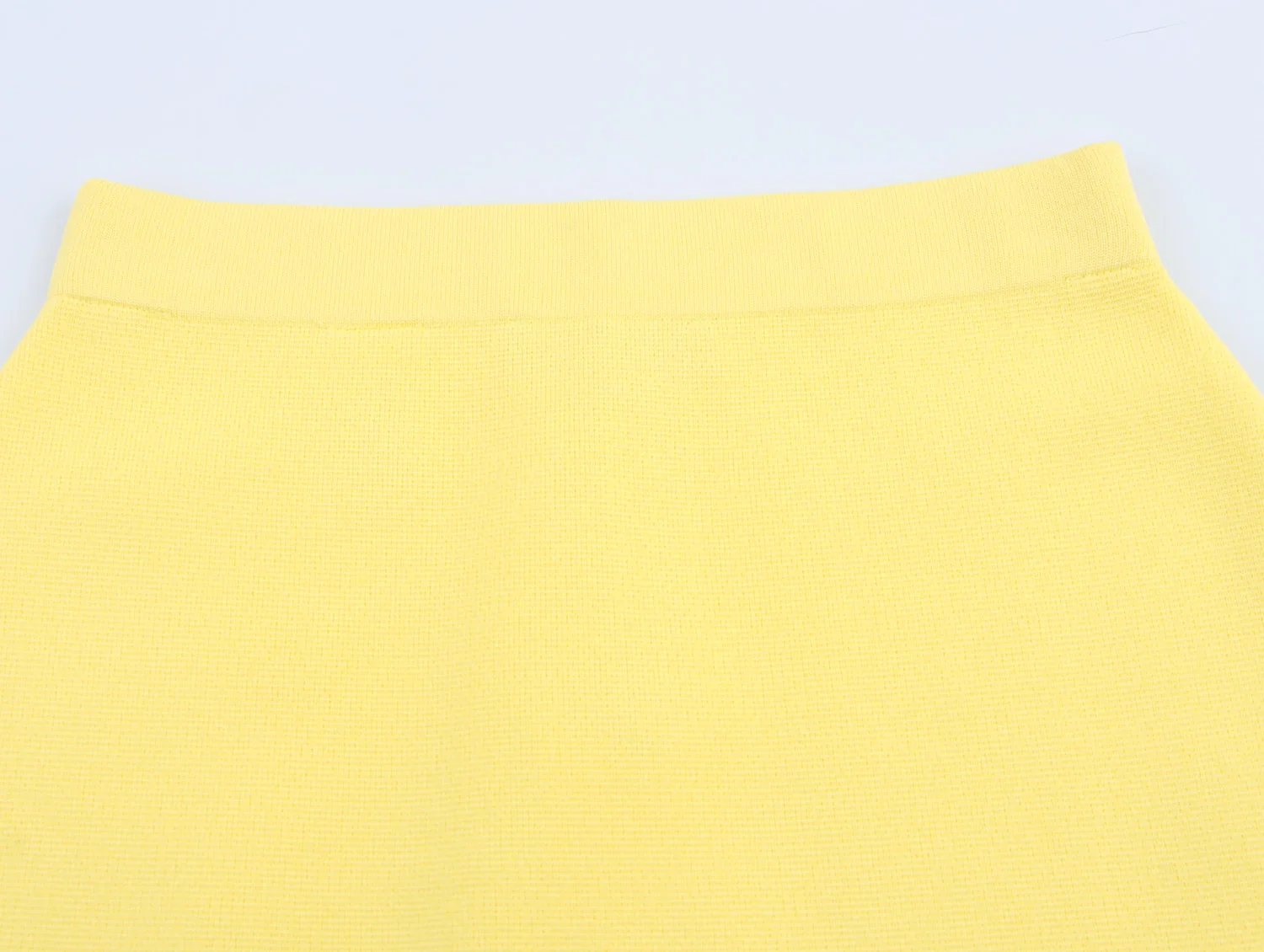 2025 Spring And Summer New Women's Short Sleeved Simple Fashion Style Knitted Cardigan Coat