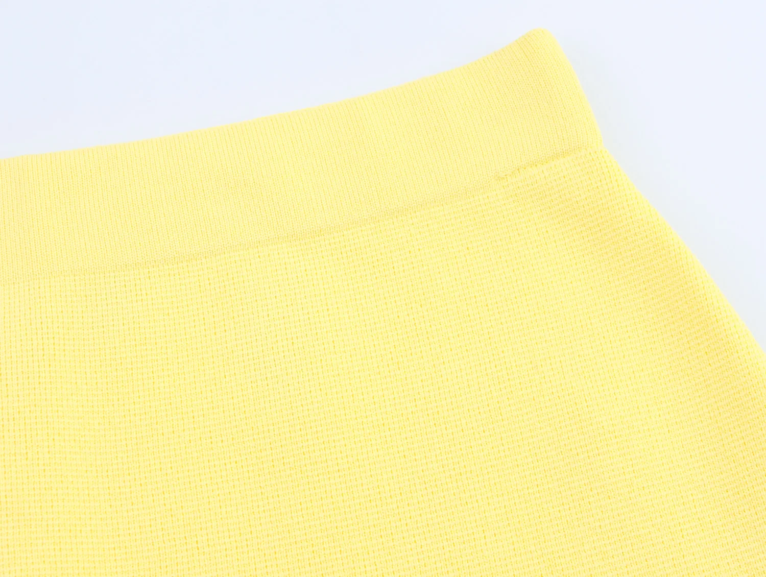 2025 Spring And Summer New Women's Short Sleeved Simple Fashion Style Knitted Cardigan Coat