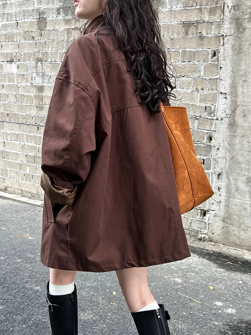 LANMREM Temperament Short Trench For Women Lapel Single Breasted Solid Color Pockets Design Coat 2026 Spring Autumn New 2Z2225