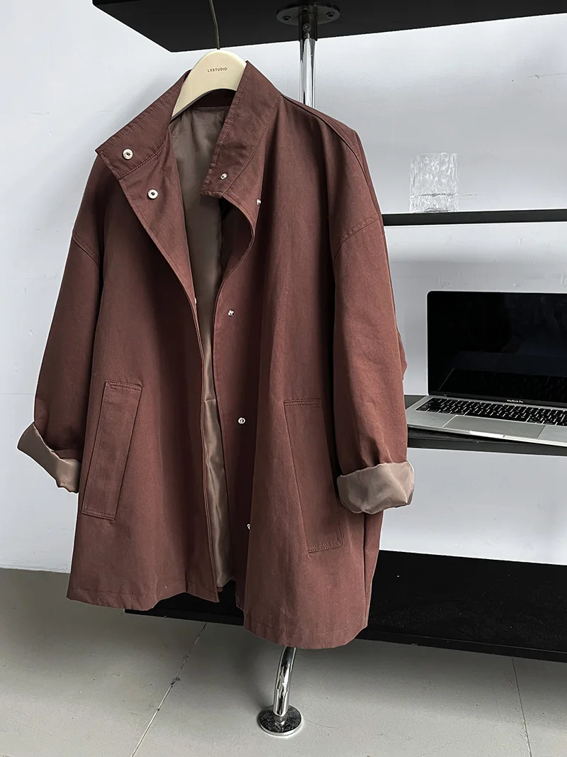 LANMREM Temperament Short Trench For Women Lapel Single Breasted Solid Color Pockets Design Coat 2026 Spring Autumn New 2Z2225
