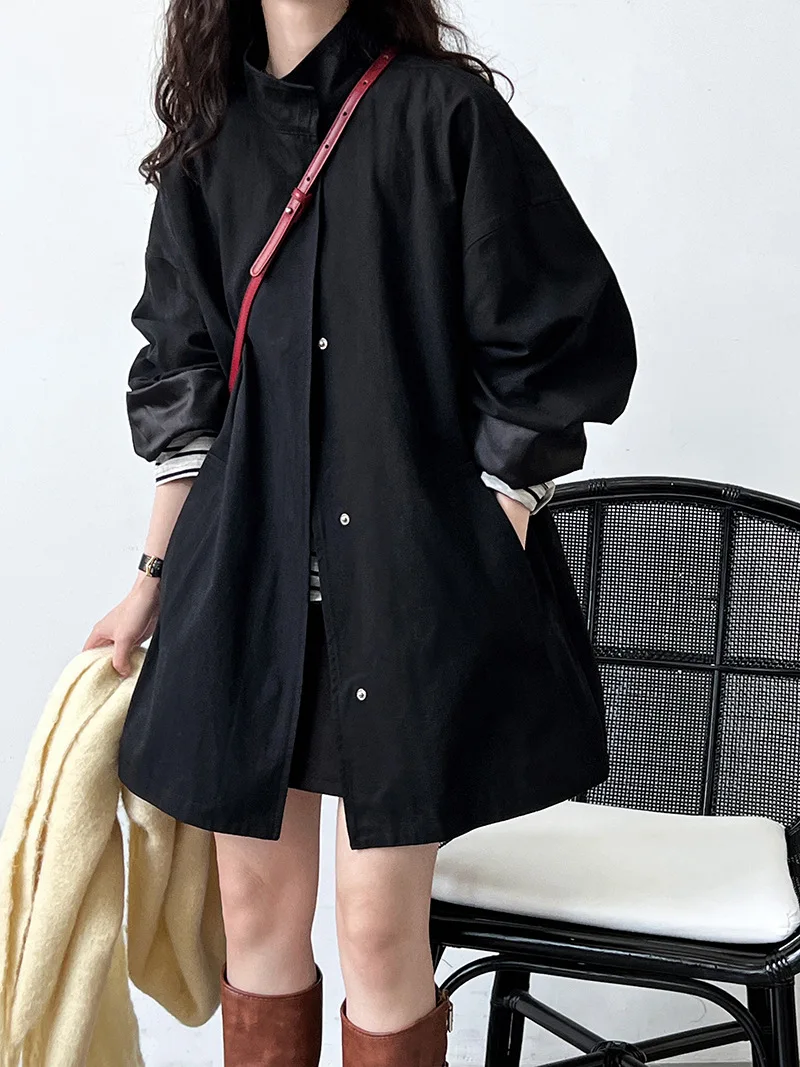 LANMREM Temperament Short Trench For Women Lapel Single Breasted Solid Color Pockets Design Coat 2026 Spring Autumn New 2Z2225