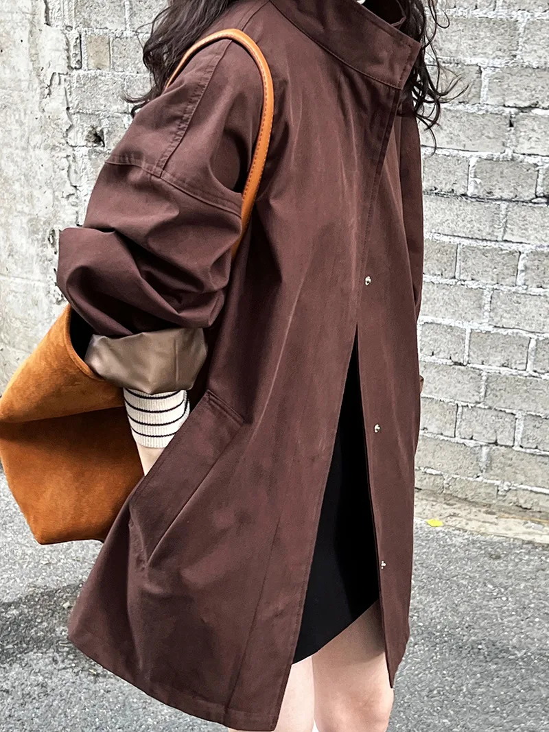 LANMREM Temperament Short Trench For Women Lapel Single Breasted Solid Color Pockets Design Coat 2026 Spring Autumn New 2Z2225
