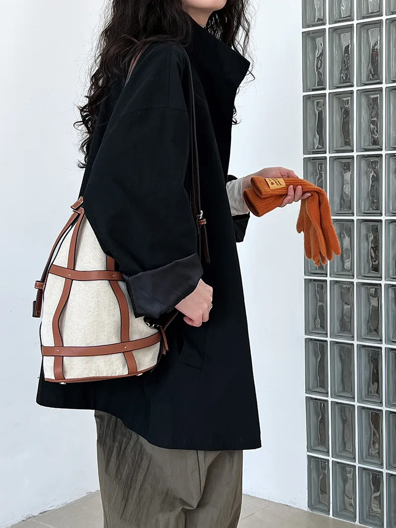 LANMREM Temperament Short Trench For Women Lapel Single Breasted Solid Color Pockets Design Coat 2026 Spring Autumn New 2Z2225