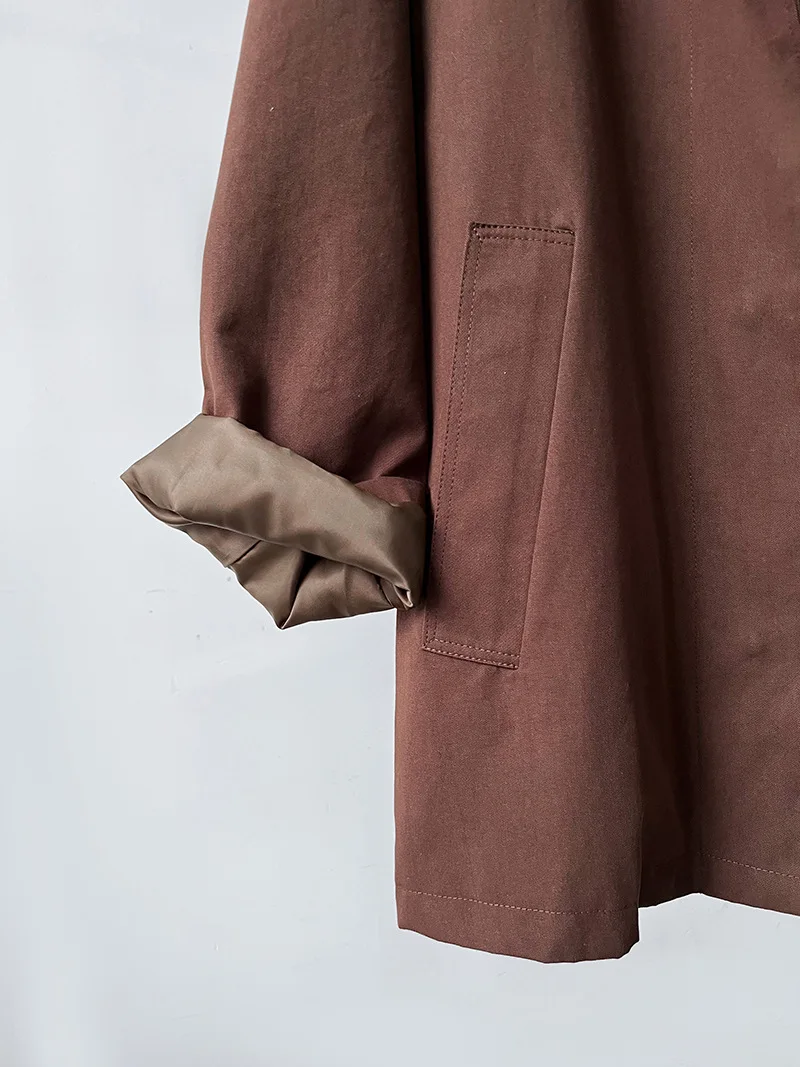 LANMREM Temperament Short Trench For Women Lapel Single Breasted Solid Color Pockets Design Coat 2026 Spring Autumn New 2Z2225