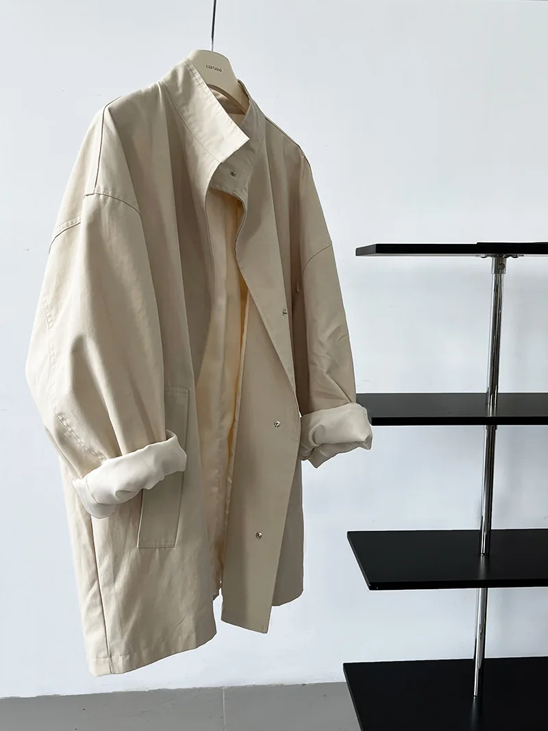 LANMREM Temperament Short Trench For Women Lapel Single Breasted Solid Color Pockets Design Coat 2026 Spring Autumn New 2Z2225