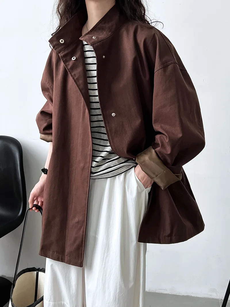 LANMREM Temperament Short Trench For Women Lapel Single Breasted Solid Color Pockets Design Coat 2026 Spring Autumn New 2Z2225