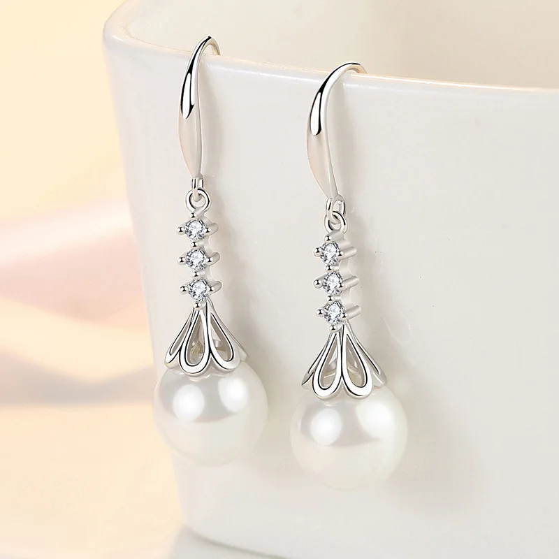 High-quality 925 Sterling Silver Crystal Fashion Circle Hoop Earrings for Woman Wedding Party Gift Street Versatile Jewelry
