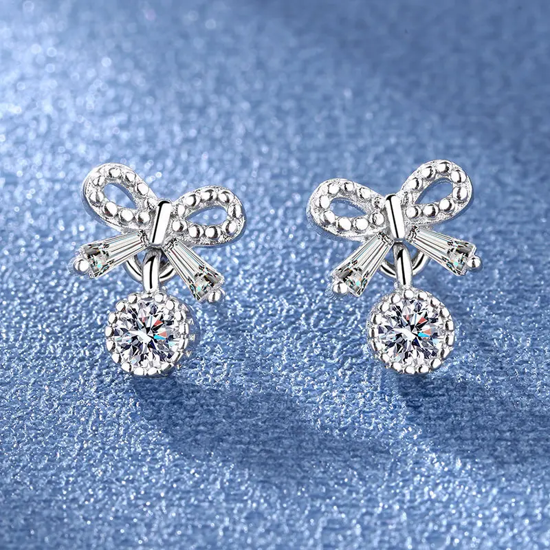 High-quality 925 Sterling Silver Crystal Fashion Circle Hoop Earrings for Woman Wedding Party Gift Street Versatile Jewelry