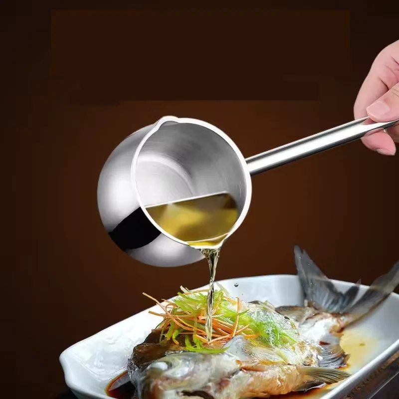 Stainless Steel Hot Oil Spoon With Extended Handle Anti-Burning And Anti-Splashing Small Pot For Oil Pouring Kitchen Tool