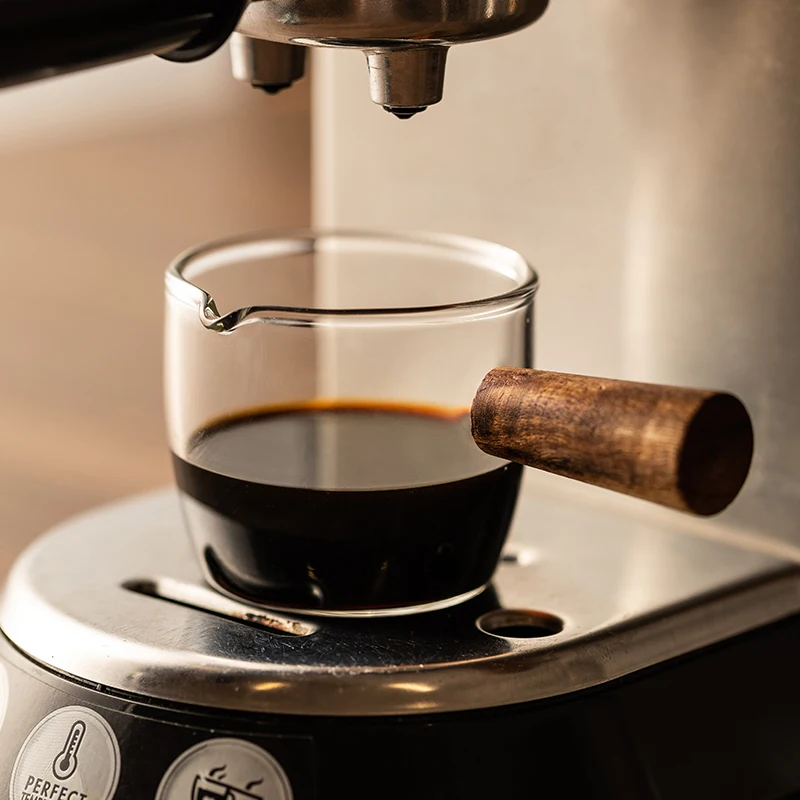 50/75/100ML Espresso Measuring Cup with Wooden Handle Double/Single Spouts Clear Coffee Shot Glass Heat Resistant Retro Milk Jug