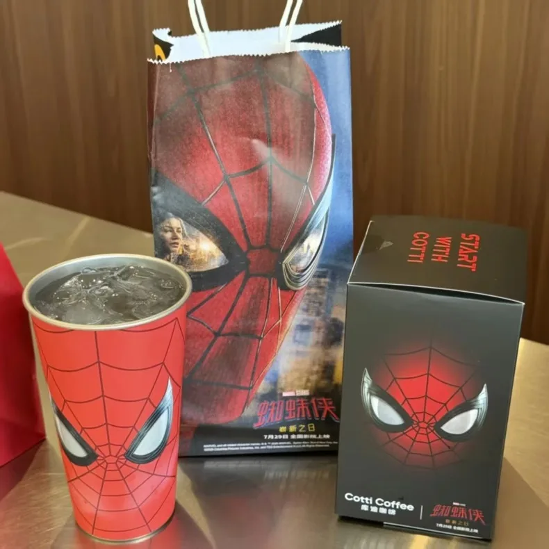 Presale Spider Man Collaboration A New Day Movie Themed Water Cup Limited Cold Change Cup Travel Mug Periphery Collection Gift