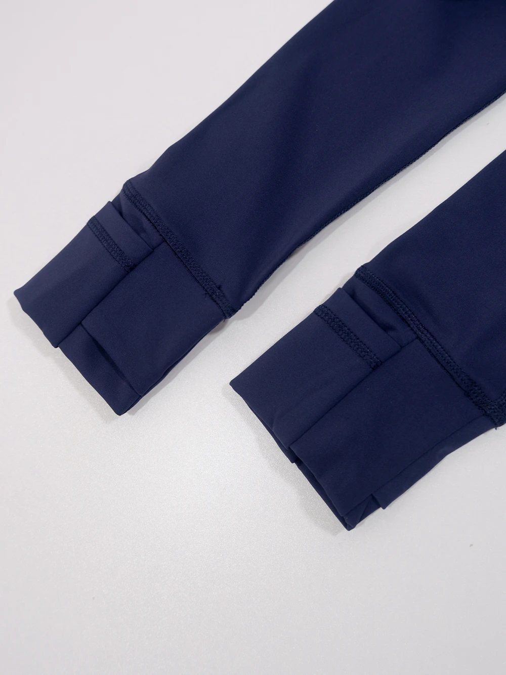 Gold Zipper Jacket and yoga Pants Set, Sportswear, Quick-Dry and Breathable, Slimming and lightweight, Tight-Fitting