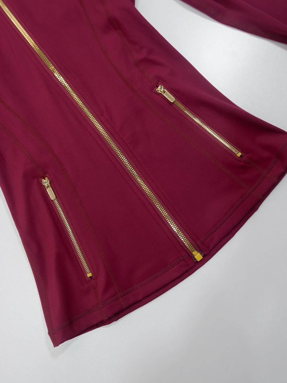 Gold Zipper Jacket and yoga Pants Set, Sportswear, Quick-Dry and Breathable, Slimming and lightweight, Tight-Fitting