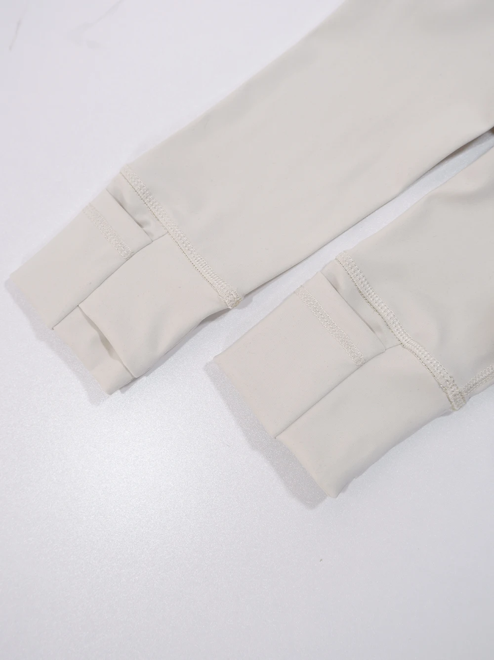 Gold Zipper Jacket and yoga Pants Set, Sportswear, Quick-Dry and Breathable, Slimming and lightweight, Tight-Fitting