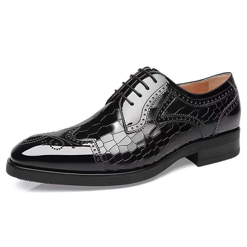 Fashion Men Oxfords Shoes High Quality Pointed Wedding Shoes for Men Luxury Brogue Dress Shoes Office Gentleman Man Flats 38-48