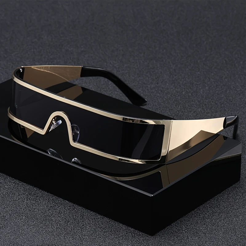 High-end Cyberpunk Style Men's Glasses, Fashionable Design with Future Tech Narrow Frames, Suitable for Parties and Gift-Giving