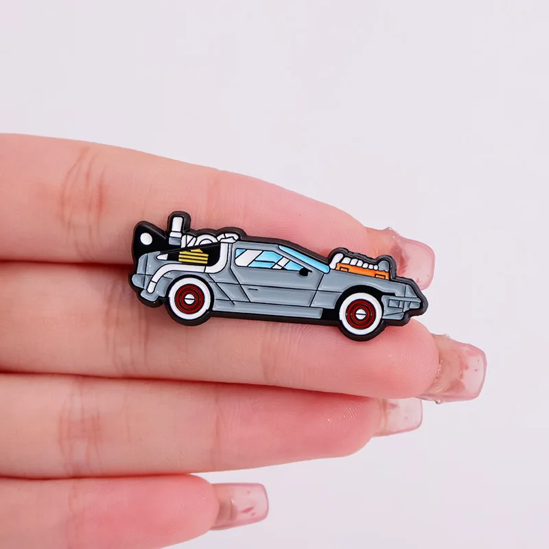Cartoon Machine Metal Brooch Car Sewing Machine Phone Music CD Typewriter Camera Ruler Storage Card Badge Punk Pins Jewelry Gift