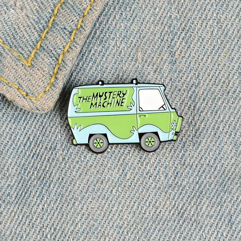 Cartoon Machine Metal Brooch Car Sewing Machine Phone Music CD Typewriter Camera Ruler Storage Card Badge Punk Pins Jewelry Gift