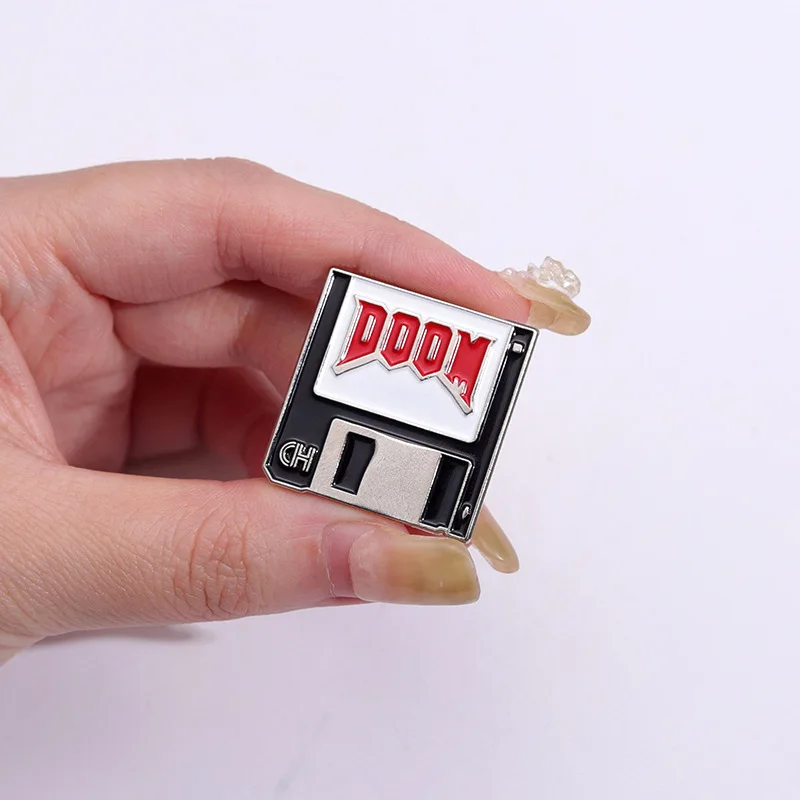 Cartoon Machine Metal Brooch Car Sewing Machine Phone Music CD Typewriter Camera Ruler Storage Card Badge Punk Pins Jewelry Gift