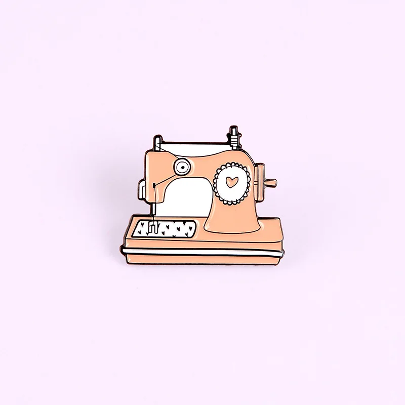 Cartoon Machine Metal Brooch Car Sewing Machine Phone Music CD Typewriter Camera Ruler Storage Card Badge Punk Pins Jewelry Gift