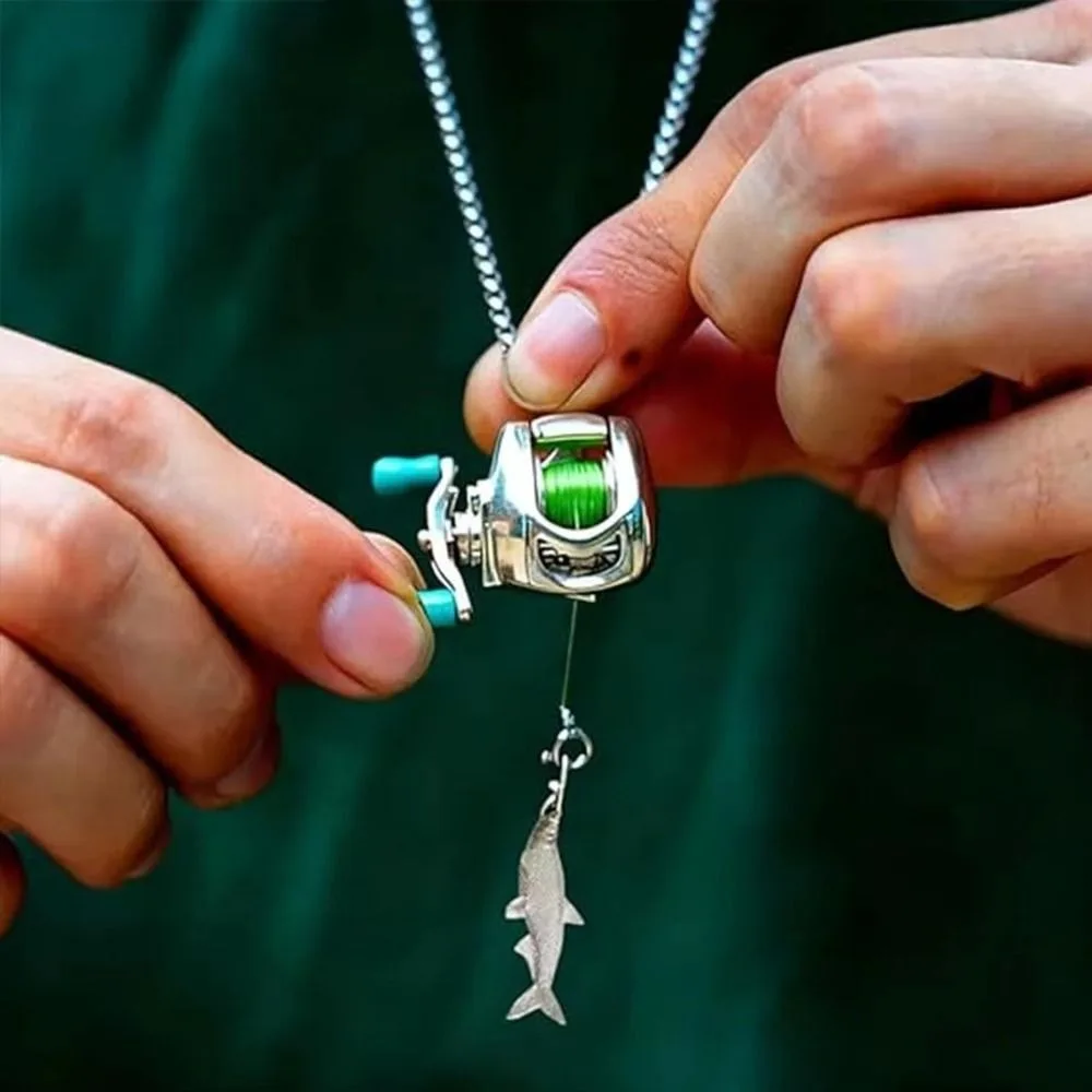 Exquisite Fishing Reel Ring Luxury Fishing Reel Necklace Detachable Pendant Rotatable Men Neck Pendant Neck Accessories