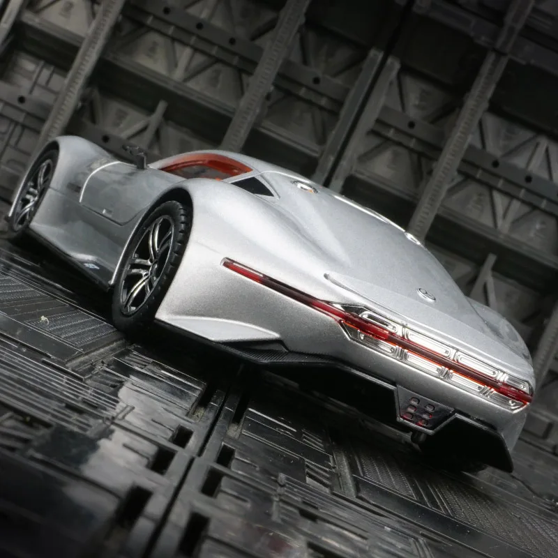 1:24 Mercedes-Benz AMG VISION GT concept sports car alloy model doors on both sides that can be opened rich details