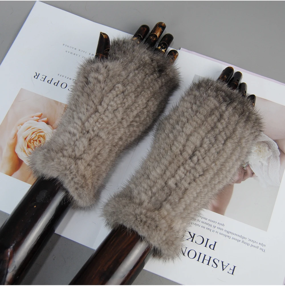 New Style Women Winter Real Mink Fur Gloves 100% Natural Warm Mink Fur Fingerless Gloves Girls Knitted Genuine Mink Fur Mittens