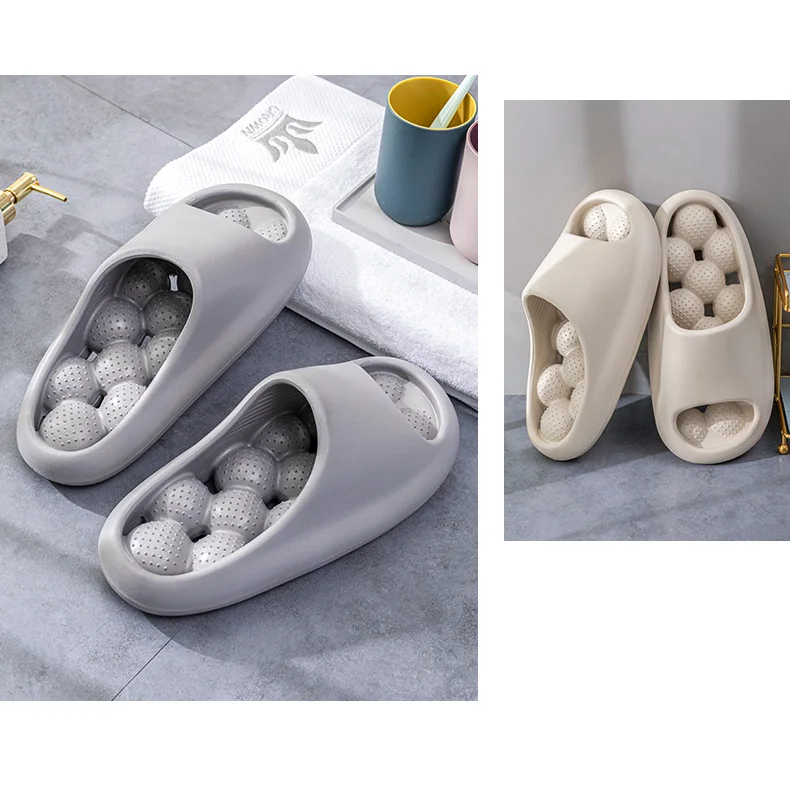 EVA Unisex Bathroom Slippers Water Leakage Massaging Indoor Slippers Comfortable Breathable Casual Slippers