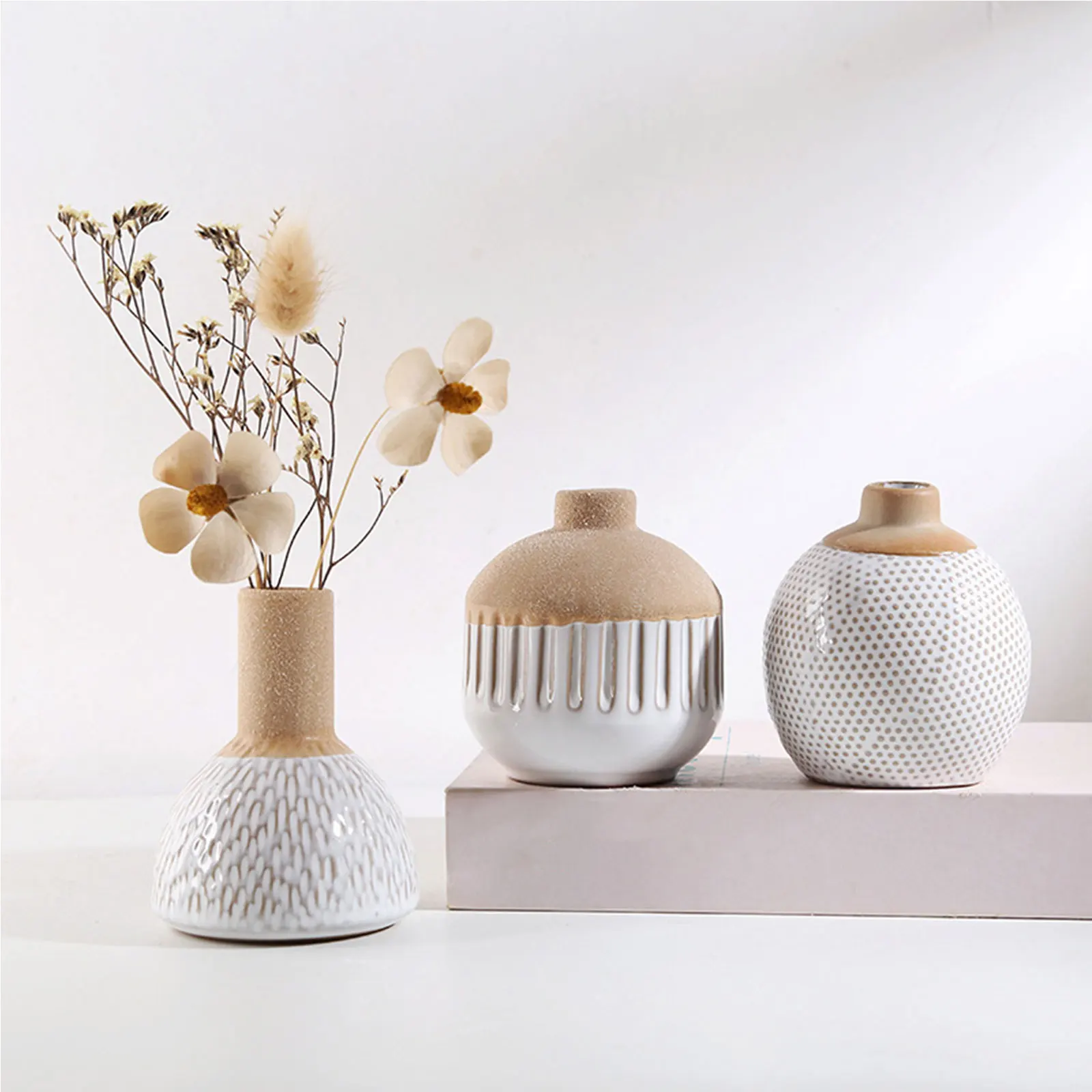Modern Flower Vases Floral Arrangements Decorative Vases Boho Ceramic Vase for Entryway Dinner Living Room Kitchen Decoration