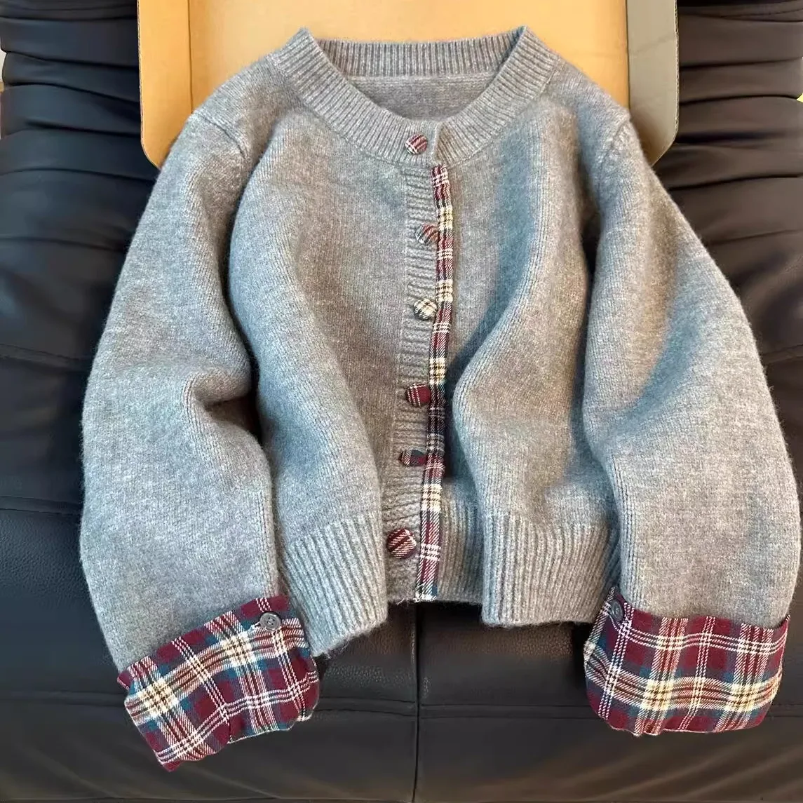 Korean fake two-piece round neck stitching plaid sweater women's autumn and winter clothes new loose casual Joker cardigan top