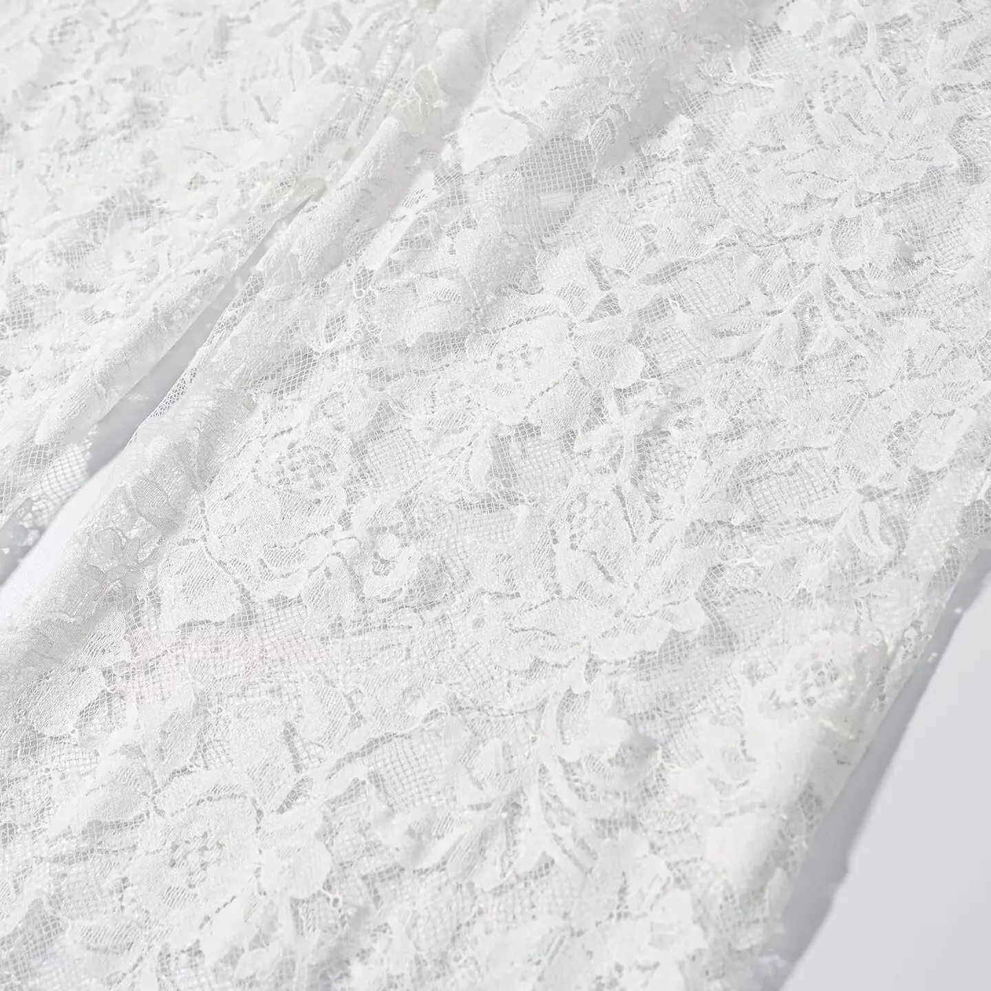 White Lace Embroidery Pant Suit Women Stand Neck Sleeveless Hollow-out Waist Cinching See Through Set Lady Summer Sheer Outfit