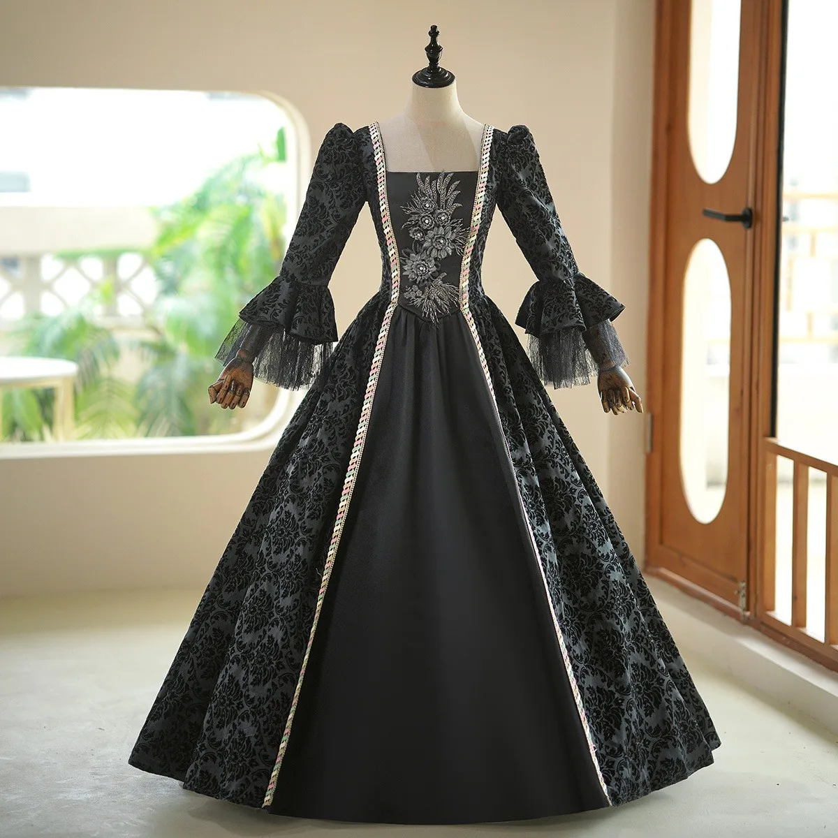Customized Victorian Marie Court Evening Dresses Baroque Historical Renaissance Theater Masquerade Party Gowns