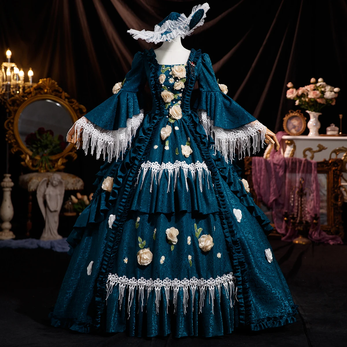 17th Century Historical Period Victorian Ball Gown Marie Antoinette Masquerade Dresses