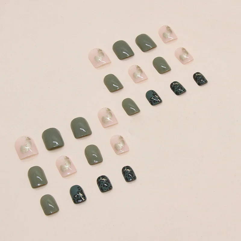 24 pieces of ins-style short press-on nails (square shape), paired with 1 piece of jelly glue and 1 nail file