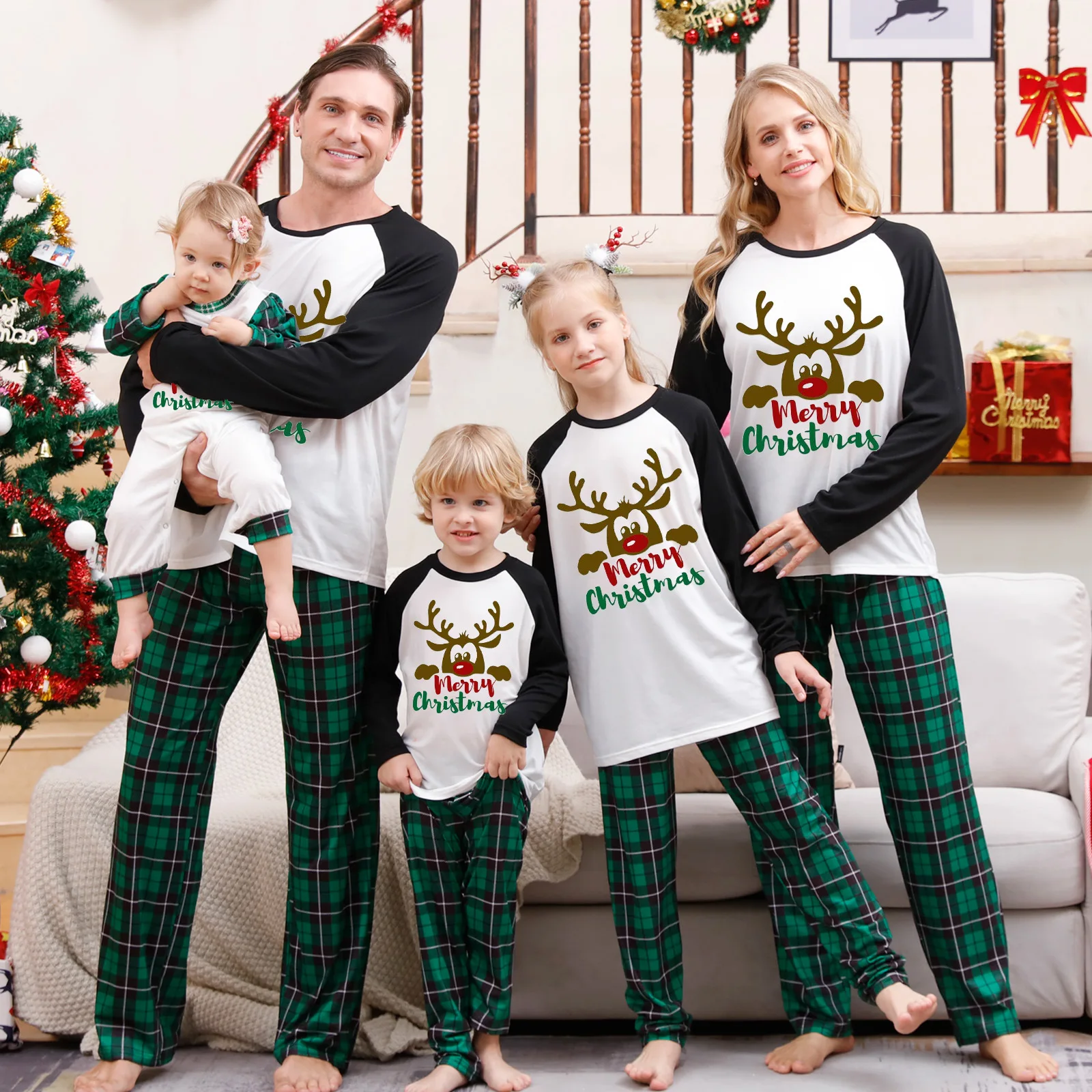 Christmas Family Matching Outfits Mom Dad Kids 2 Pieces Pajamas Set Baby Rompers Casual Loose Sleepwear Xmas Family Look Pyjamas