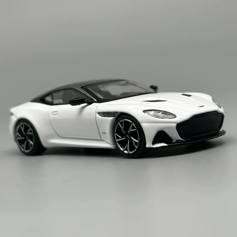 MINIGT 1:64 NISSAN R35 Matte Grey Lamborghini Aventador Martin DBS White ZR1 Yellow Alloy Car Model 1248 1133 1225 1158