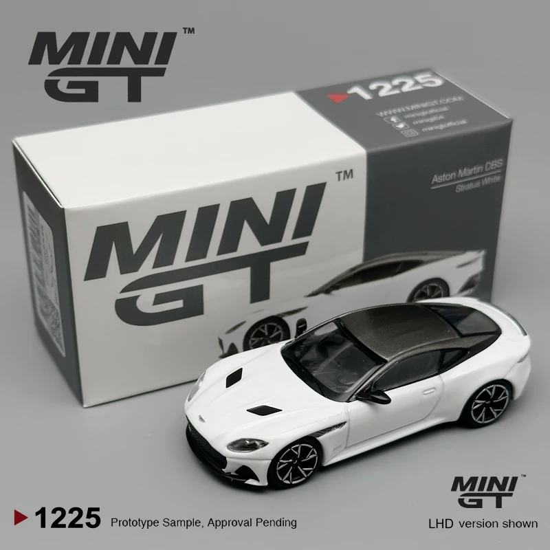 MINIGT 1:64 NISSAN R35 Matte Grey Lamborghini Aventador Martin DBS White ZR1 Yellow Alloy Car Model 1248 1133 1225 1158