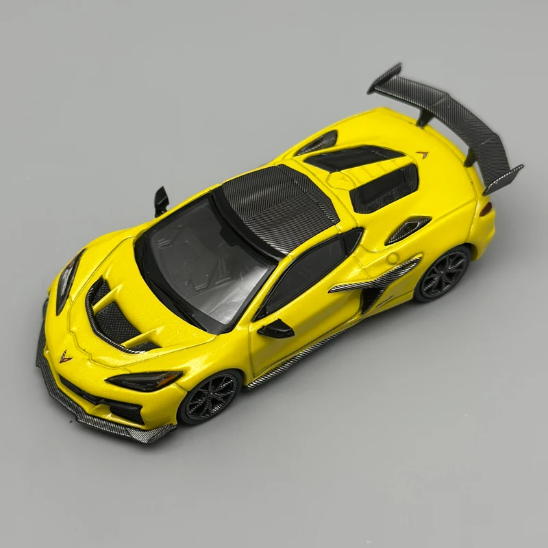 MINIGT 1:64 NISSAN R35 Matte Grey Lamborghini Aventador Martin DBS White ZR1 Yellow Alloy Car Model 1248 1133 1225 1158