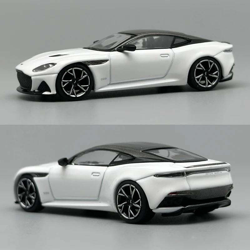 MINIGT 1:64 NISSAN R35 Matte Grey Lamborghini Aventador Martin DBS White ZR1 Yellow Alloy Car Model 1248 1133 1225 1158