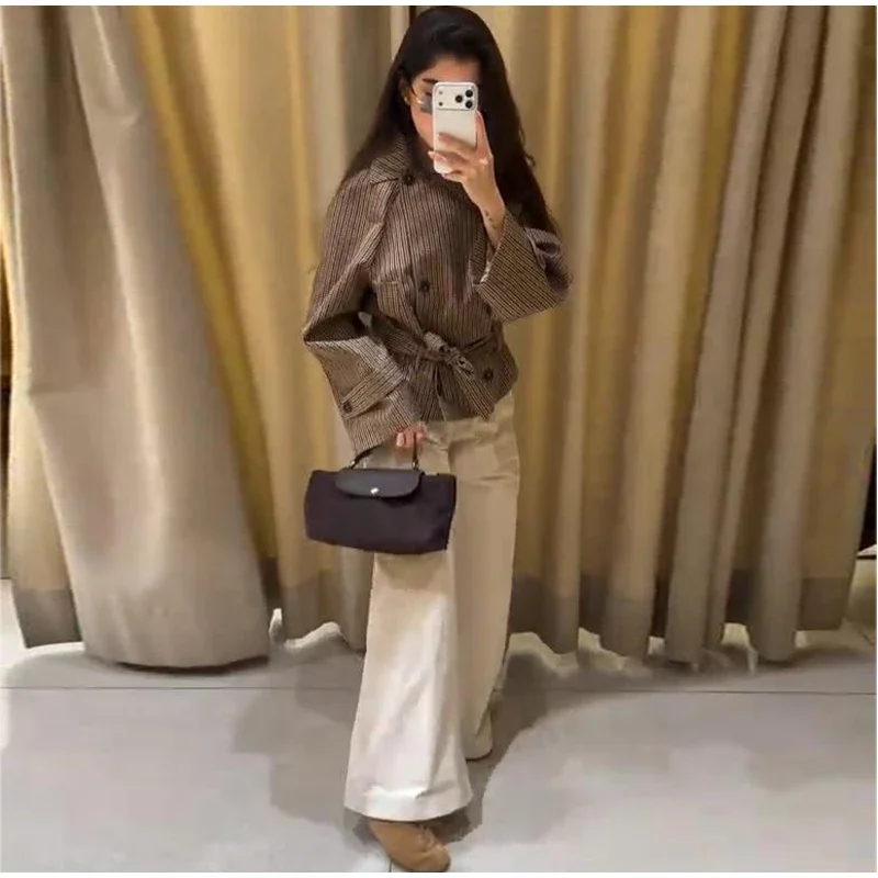 Chic Grid Belt Women's Coat Double Breasted Lapel Lace-Up Long Sleeve Lady Coats 2026 Autumn Fashion Female Vintage Jacket Lady