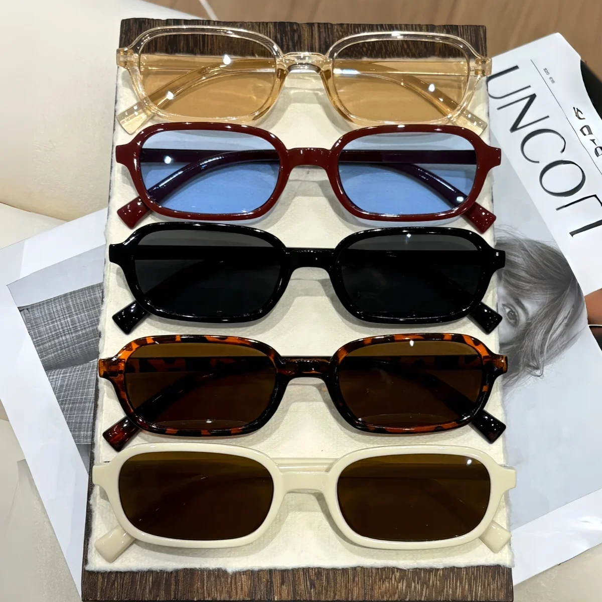 5PCS European and American Retro Style Men's and Women's Fashionable Sunglasses, Trendy and Versatile, Suitable for Summer Sun S