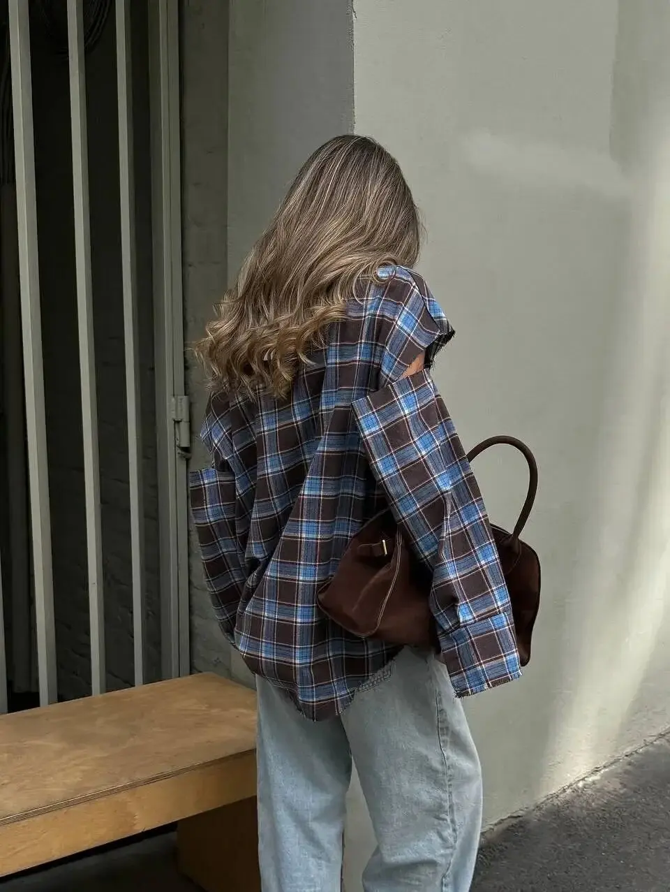 Fashion Checkered Pattern Shirt Women Elegant Lapel Long Sleeve Single Breasted Pocket Loose Tops 2026 New Chic Outerwear Shirt