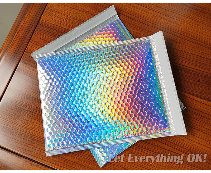 50Pcs Bubble Mailers Aluminized Foil Bags Laser Rainbow Shipping Envelope Self Seal Postal Bags Gift&Book Express Packaging Bags
