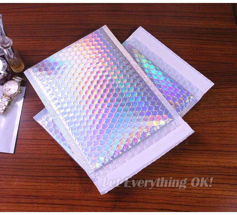 50Pcs Bubble Mailers Aluminized Foil Bags Laser Rainbow Shipping Envelope Self Seal Postal Bags Gift&Book Express Packaging Bags