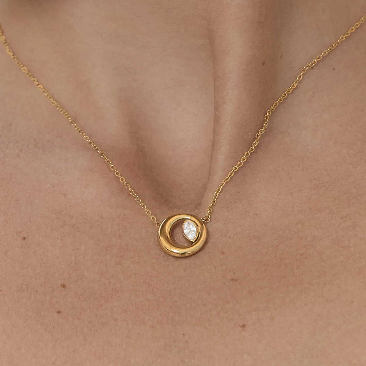 Youthway New Chic 18K Gold PVD Plated Zircon Round Necklace Earring Set For Women Fashion Stainless Steel Waterproof Jewelry