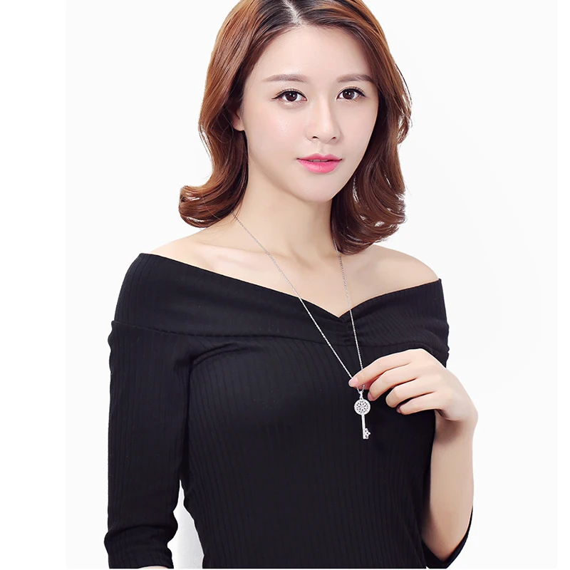 Juya 18K Gold Plated Cubic Zirconia Floating Flower Key Pendant Necklace Handmade Women Chocker Necklace Birthday Gift Jewerlry