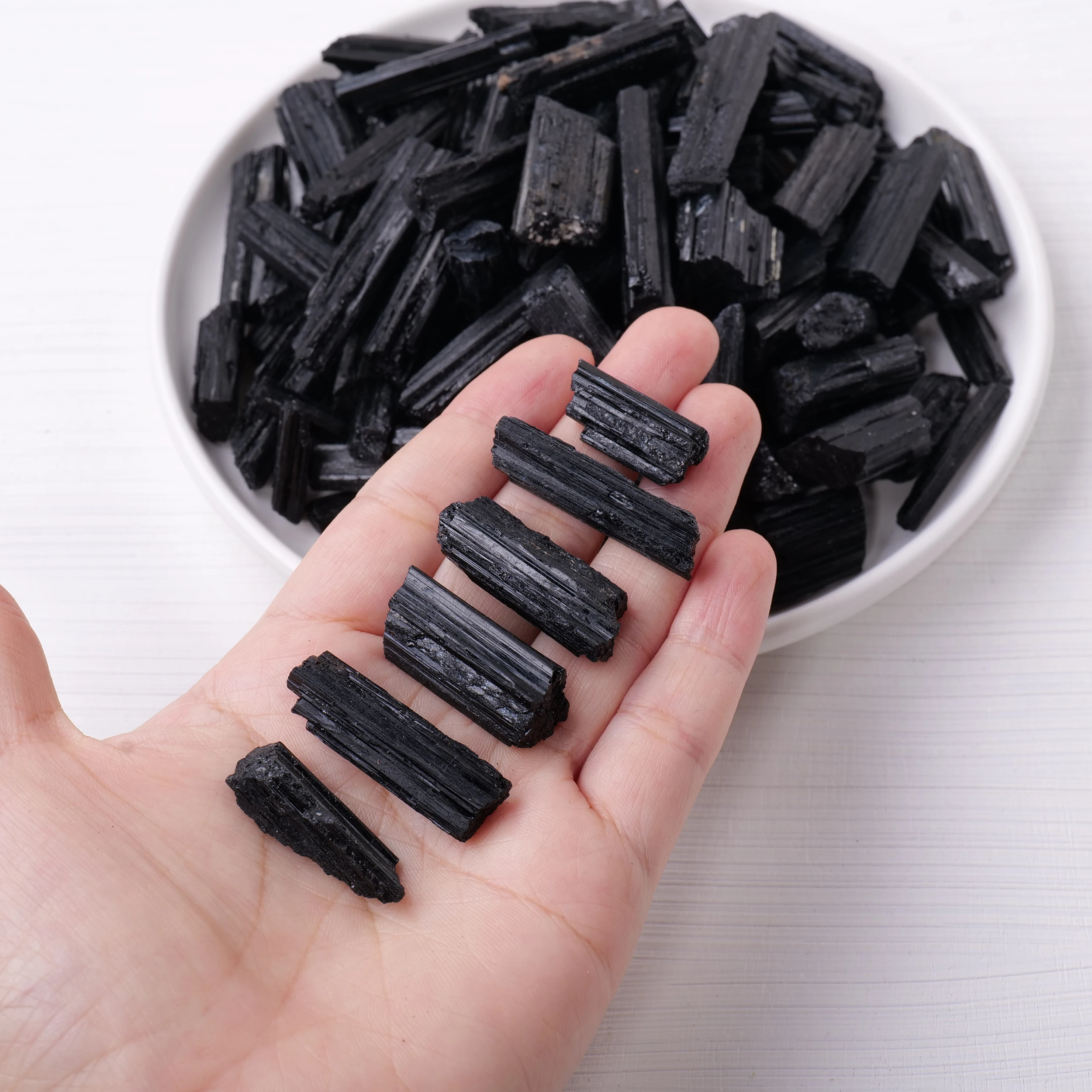 50G/BAG Natural Crystal Black Tourmaline Raw Stone ILrregular Size Reiki Healing Energy Gemstone Mineral Specimen Home Decora